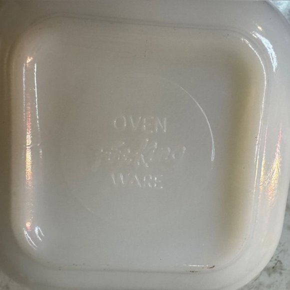 Fire-King Milk Glass Dish With Gold Leaf Design & Gold Rim - Picture 3 of 5